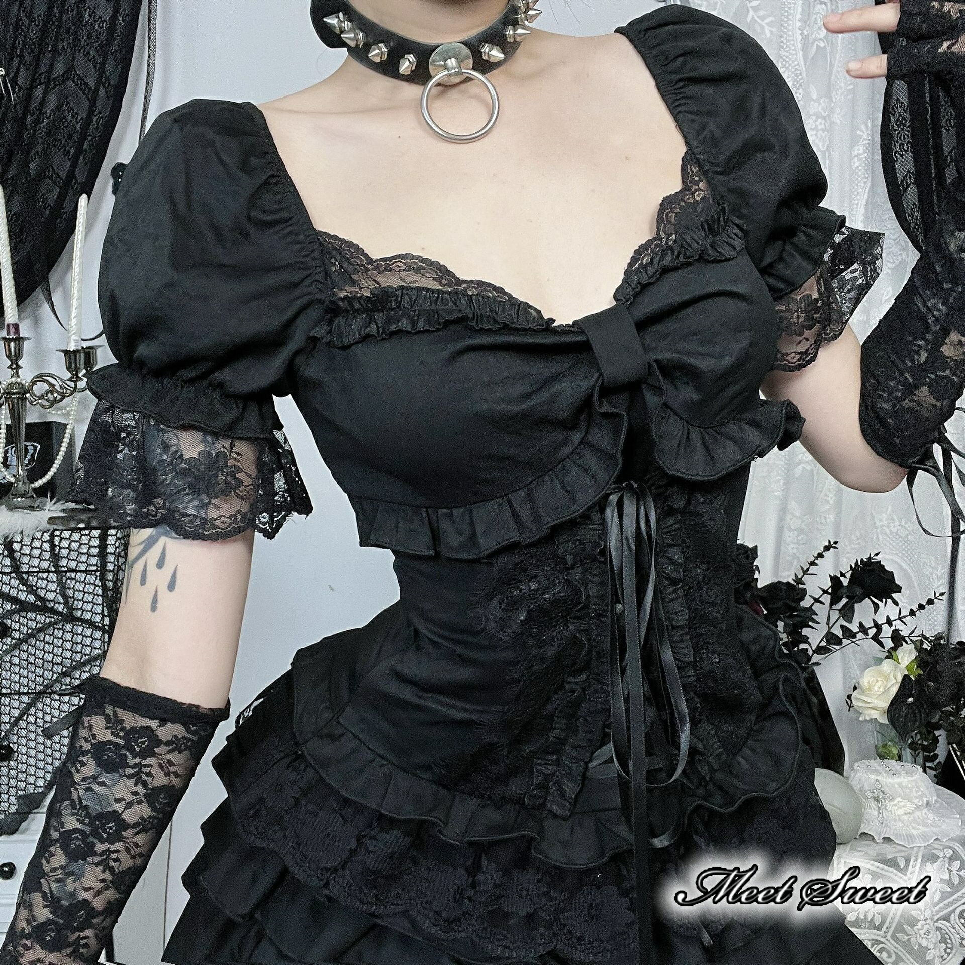 ゴスロリ トップス 半袖 シャツ ブラウス リボン 編み上げ レース ロリータ ゴシック フリル ブラック 黒 衣装 ハロウィン コスプレ コスチューム ロリィタ 原宿系 大人 レディース 可愛い 学園祭 パーティー V系 地雷系 サブカル Lolita ロリータファッション