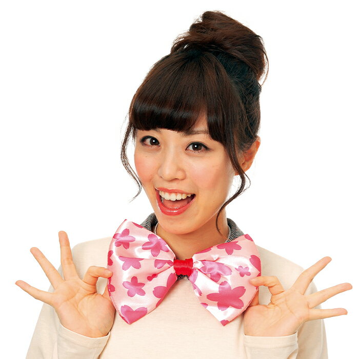 お花見 宴会 余興 仮装 コスプレ 小物 桜 蝶ネクタイ パーティーグッズ 春イベント 盛り上げ フリーサイズ【さくら蝶ネクタイ】