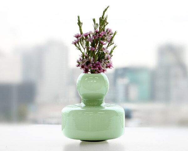 マリメッコ フラワーベース マウスブロウ（手吹き） オリーブ marimekko 【花瓶 手吹きガラス 一輪挿し ギフト 結婚祝い プレゼント 贈り物】【Marimekko マリメッコ】【インテリア】【ギフト】