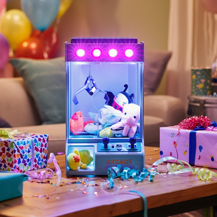 【フライングタイガー公式】ミニクレーンゲーム LED&サウンド付き サイズ:16.5×30.5×17.6cm おもちゃ 玩具 北欧雑貨 デンマーク